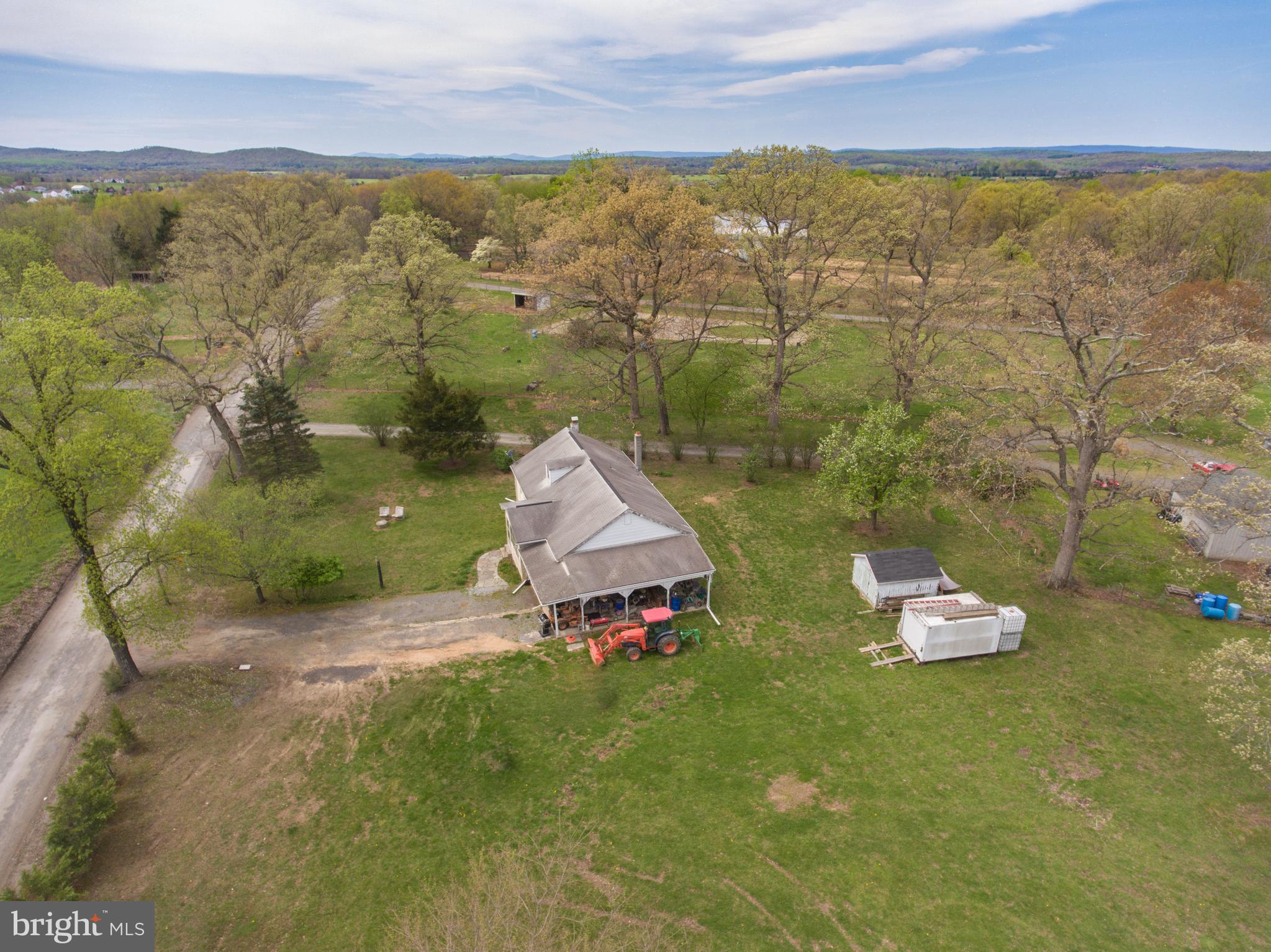 40864 Red Hill Road Leesburg, VA 20175 - Photo 15 of 17 Gallery Image 15