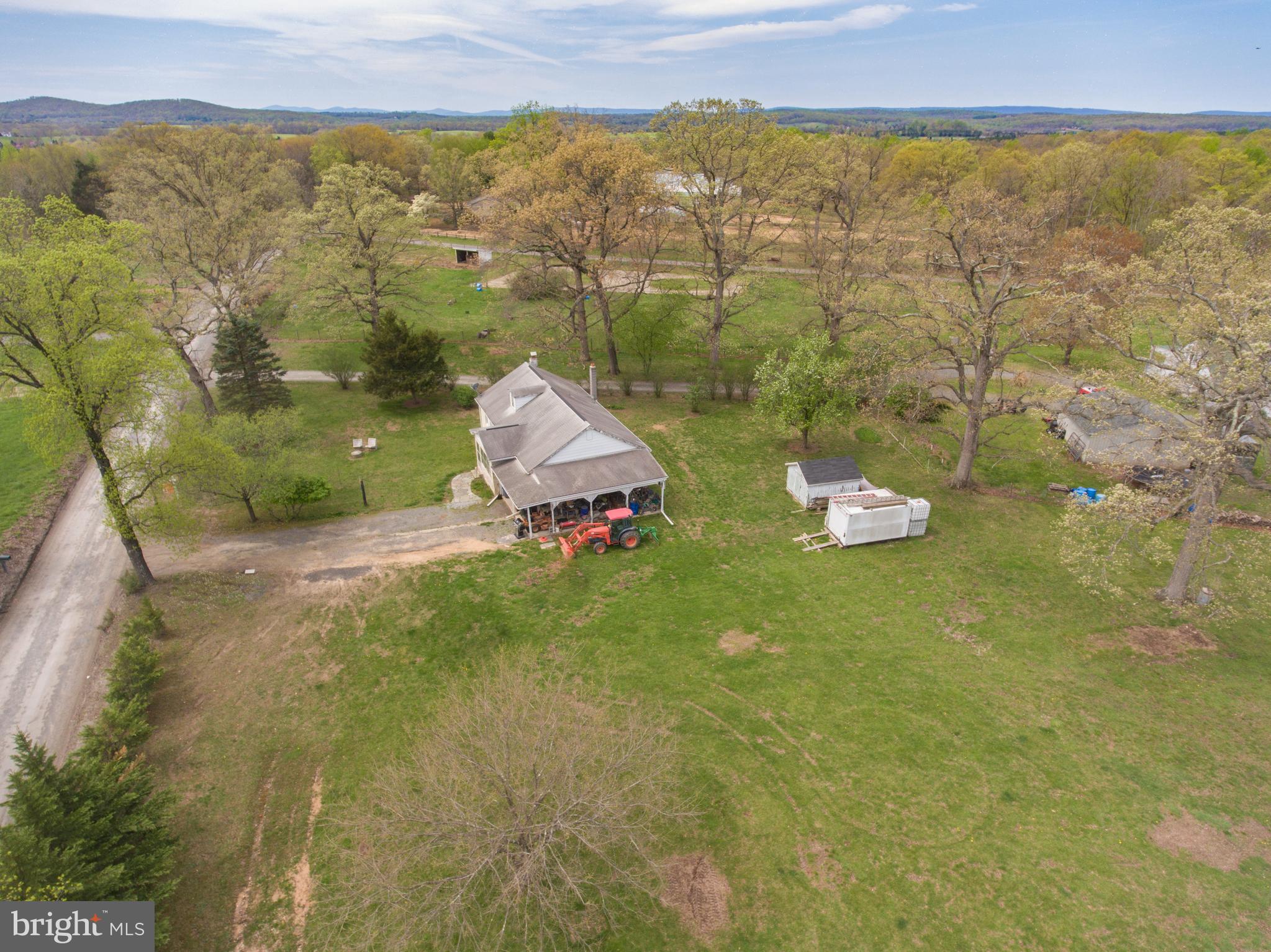 40864 Red Hill Road Leesburg, VA 20175 - Photo 16 of 17 Gallery Image 16
