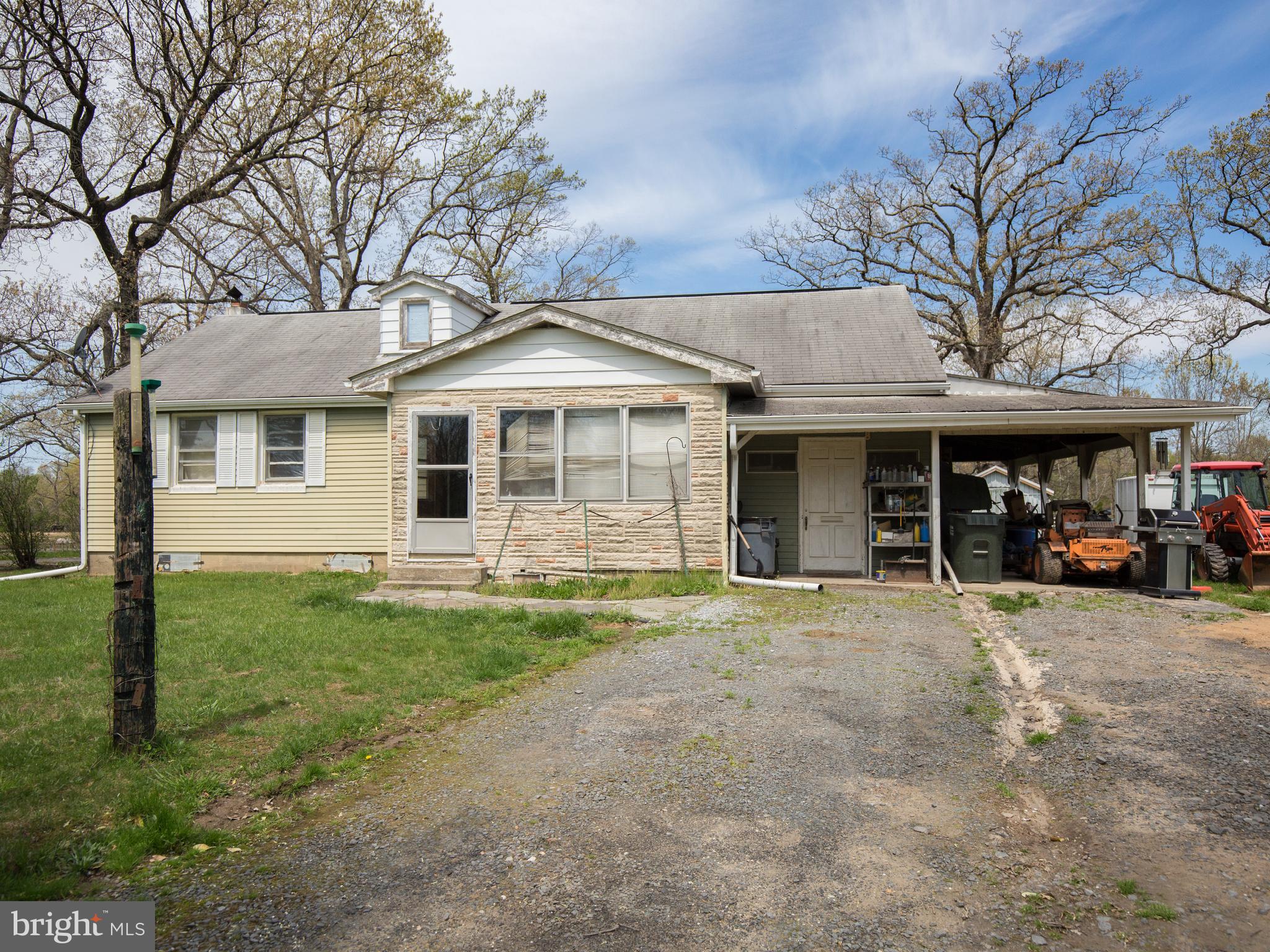 40864 Red Hill Road Leesburg, VA 20175 - Photo 3 of 17 Gallery Image 3