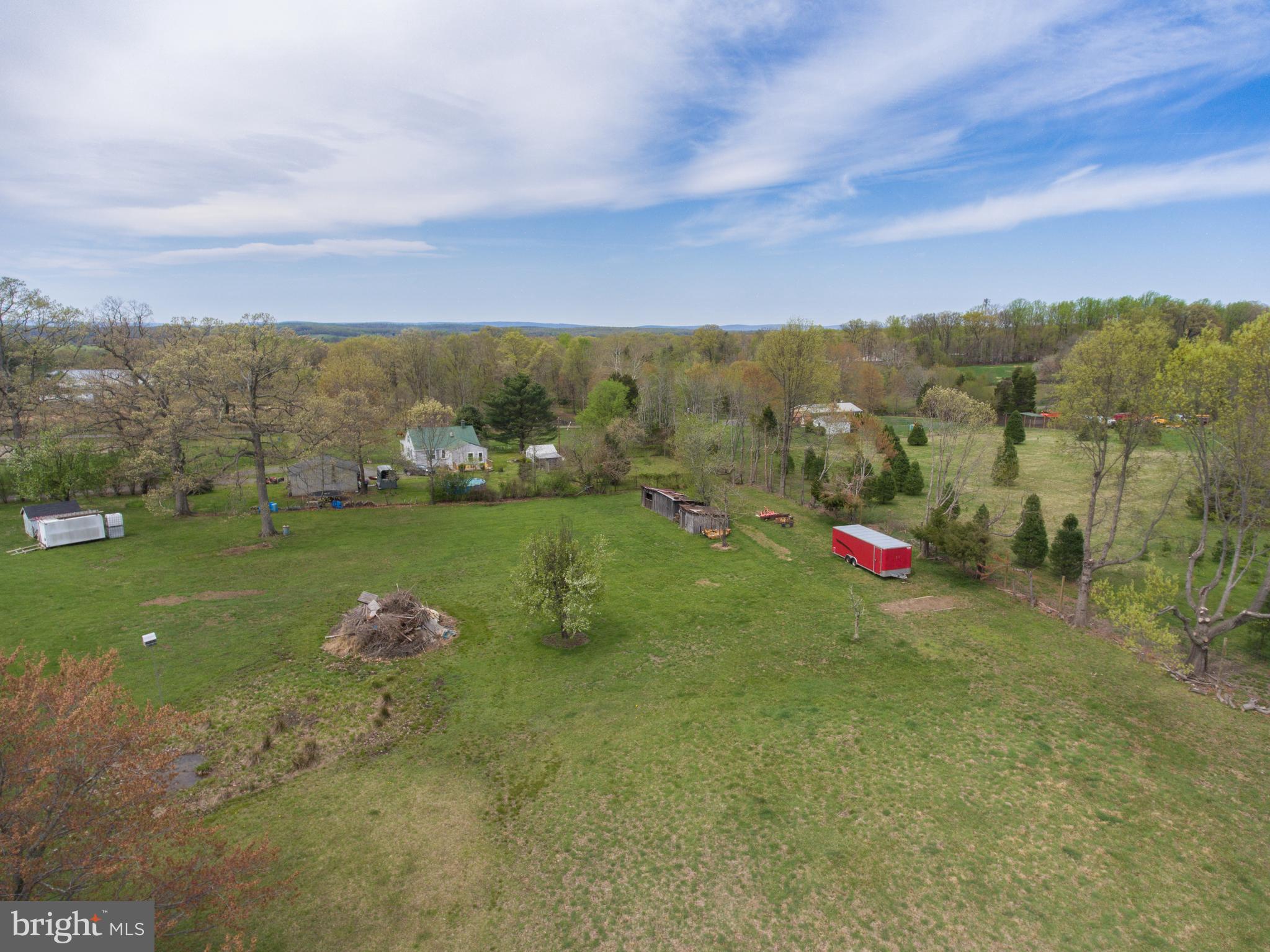 40864 Red Hill Road Leesburg, VA 20175 - Photo 8 of 17 Gallery Image 8