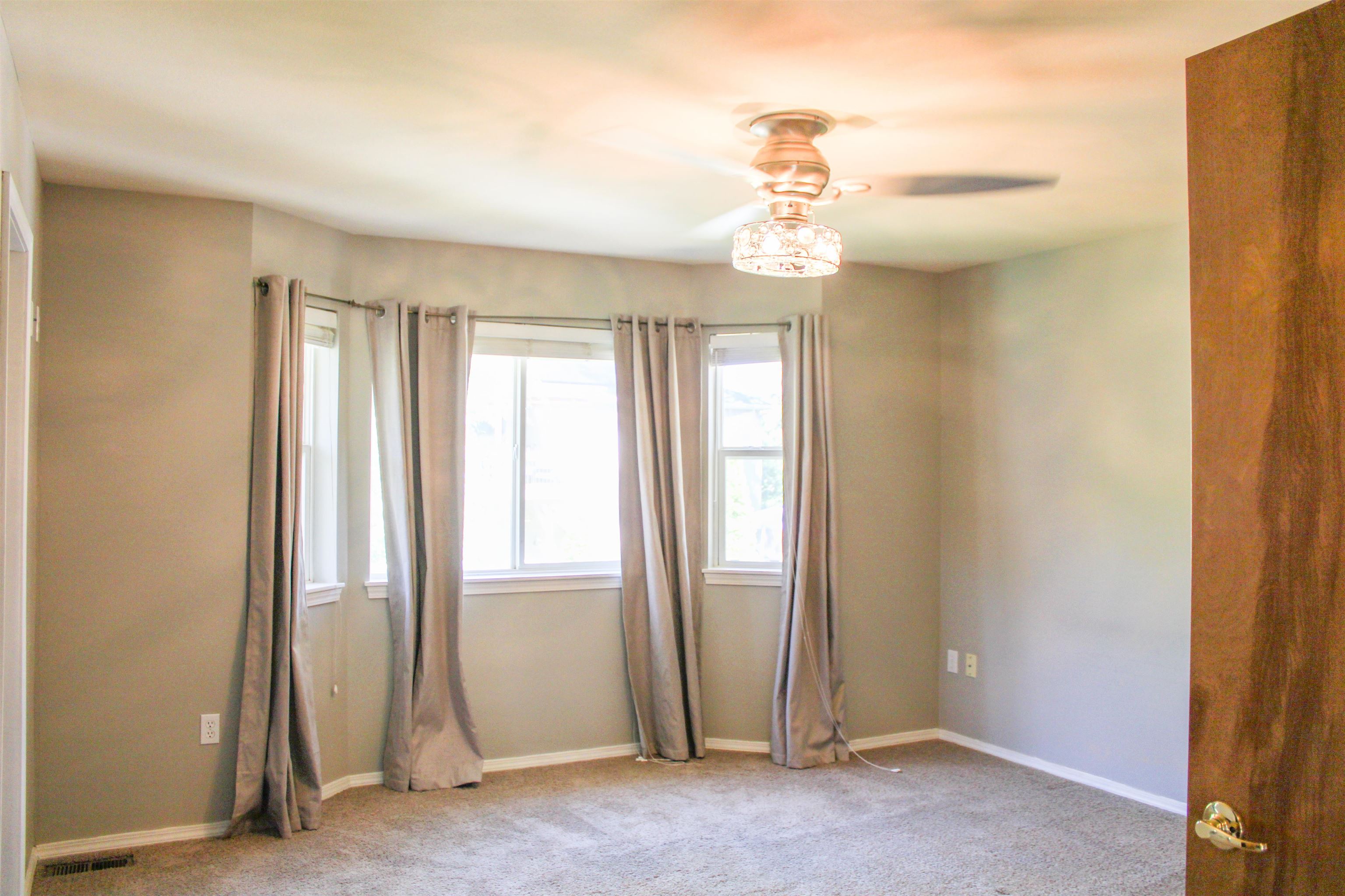 4904 South Ferrall Street Spokane, WA 99223 - Photo 12 of 28