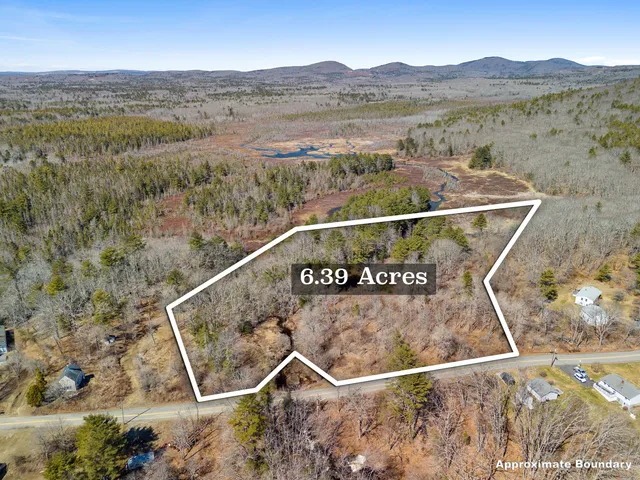 $99,000 | 67 Bog Road, Rockland, ME 04841