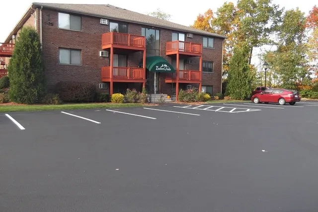 $1,850 | 29 Capron Road, Unit 53, Milford, NH 03055