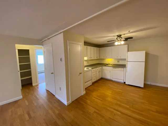 $1,850 | 29 Capron Road, Unit 53, Milford, NH 03055