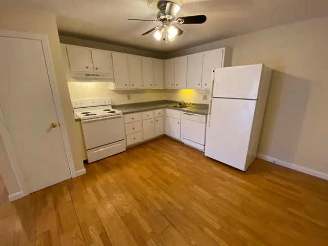 $1,850 | 29 Capron Road, Unit 53, Milford, NH 03055