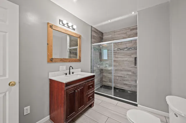 $275,000 | 3119 North US Highway 31, Niles, MI 49120