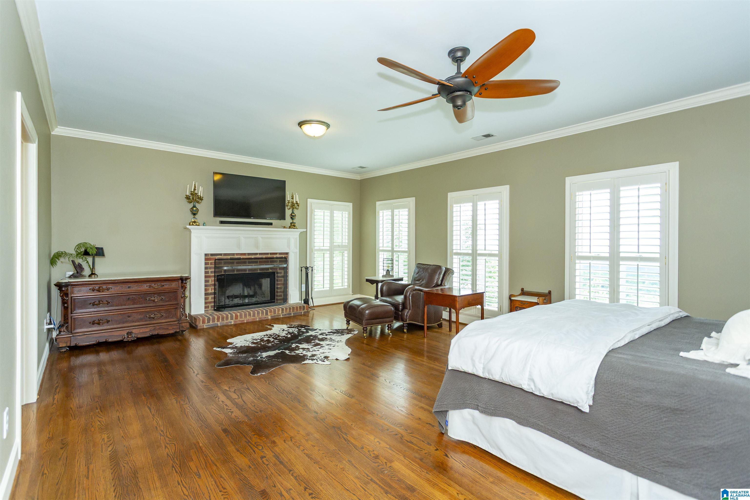 284 Kings Crest Lane Pelham, AL 35124 - Photo 14 of 29