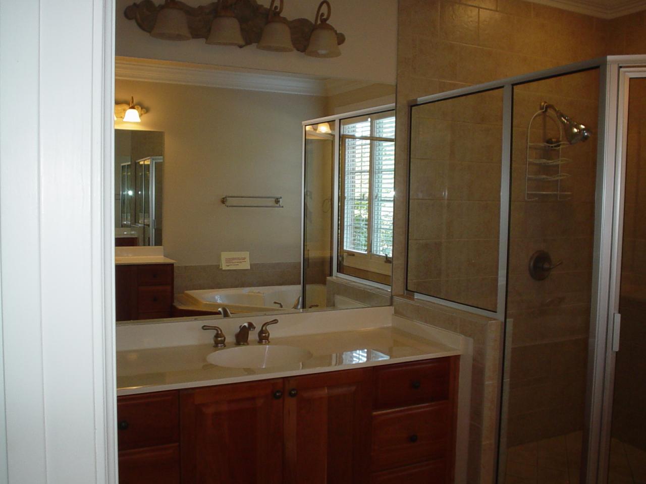 3121 Hidden Oak Road Southwest Roanoke, VA 24018 - Photo 14 of 18 Vanity in Master Bath