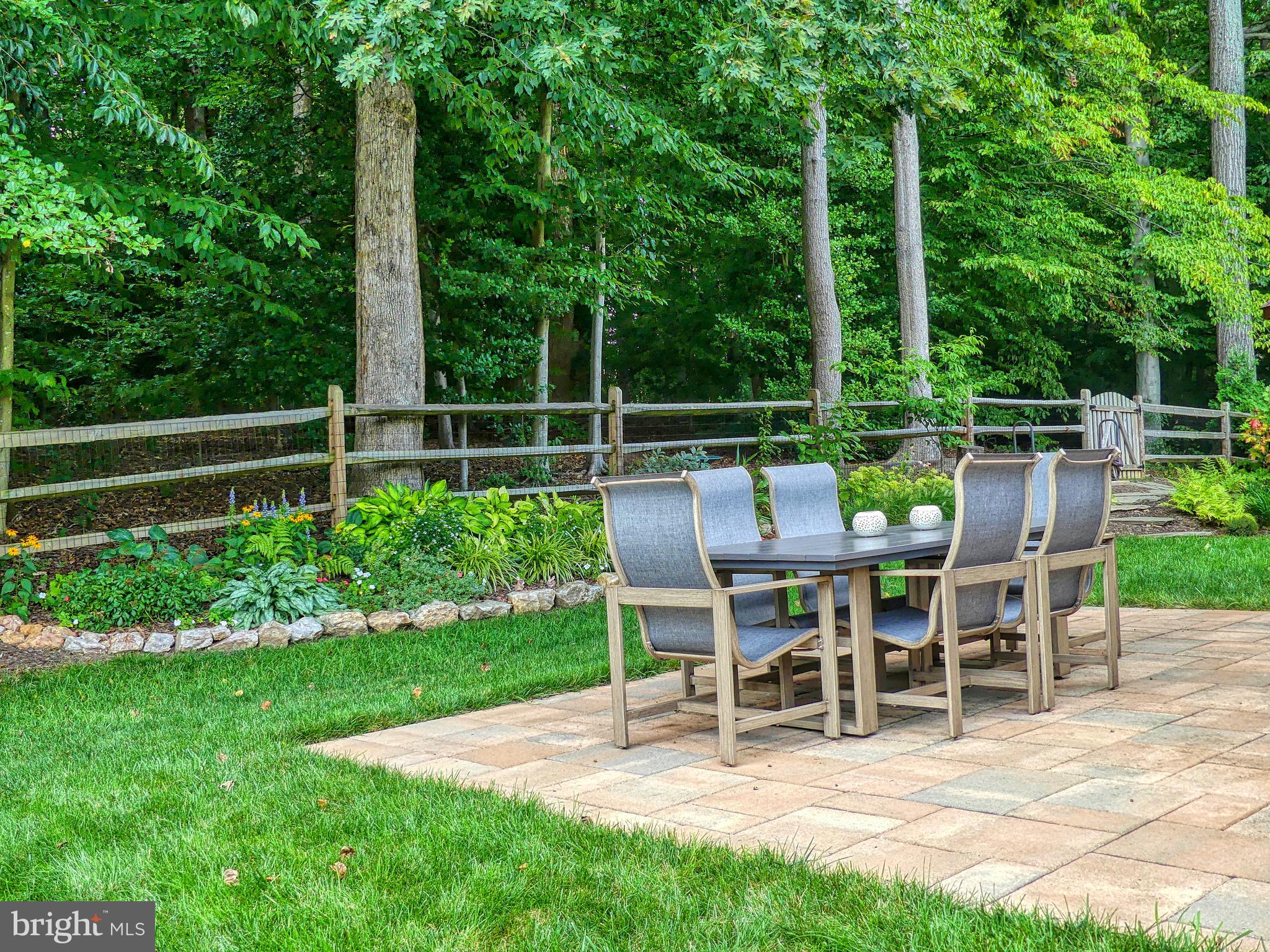 7808 Huntsman Boulevard Springfield, VA 22153 - Photo 11 of 53 Patio
