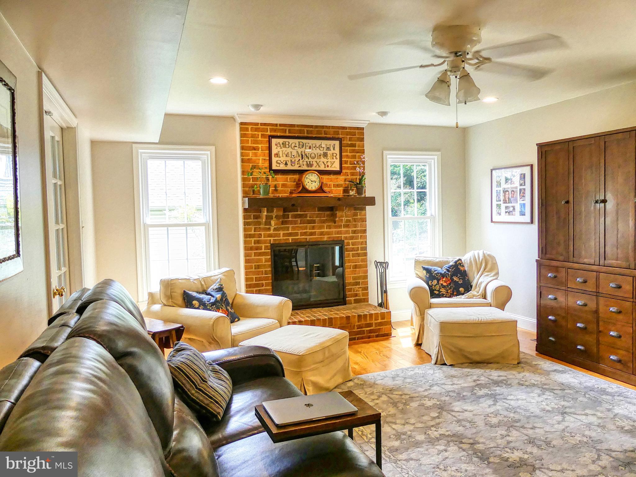 7808 Huntsman Boulevard Springfield, VA 22153 - Photo 23 of 53 Family Room
