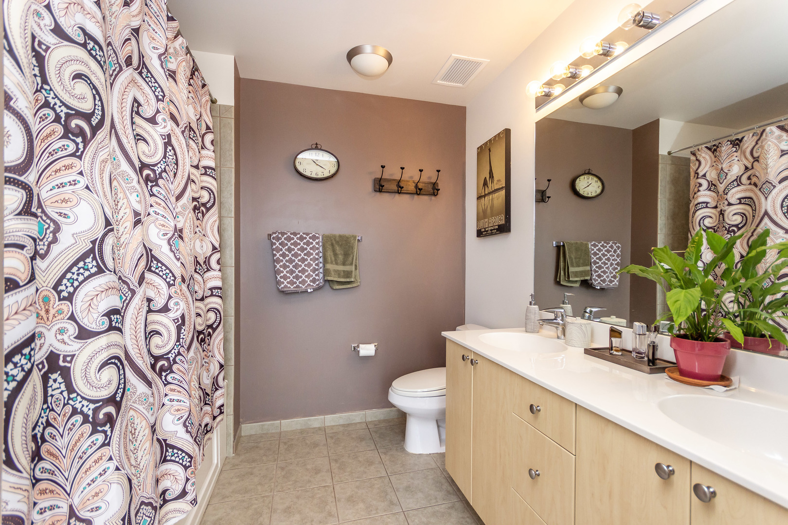 235 West Van Buren Street, Unit 3714 Chicago, IL 60607 - Photo 13 of 15