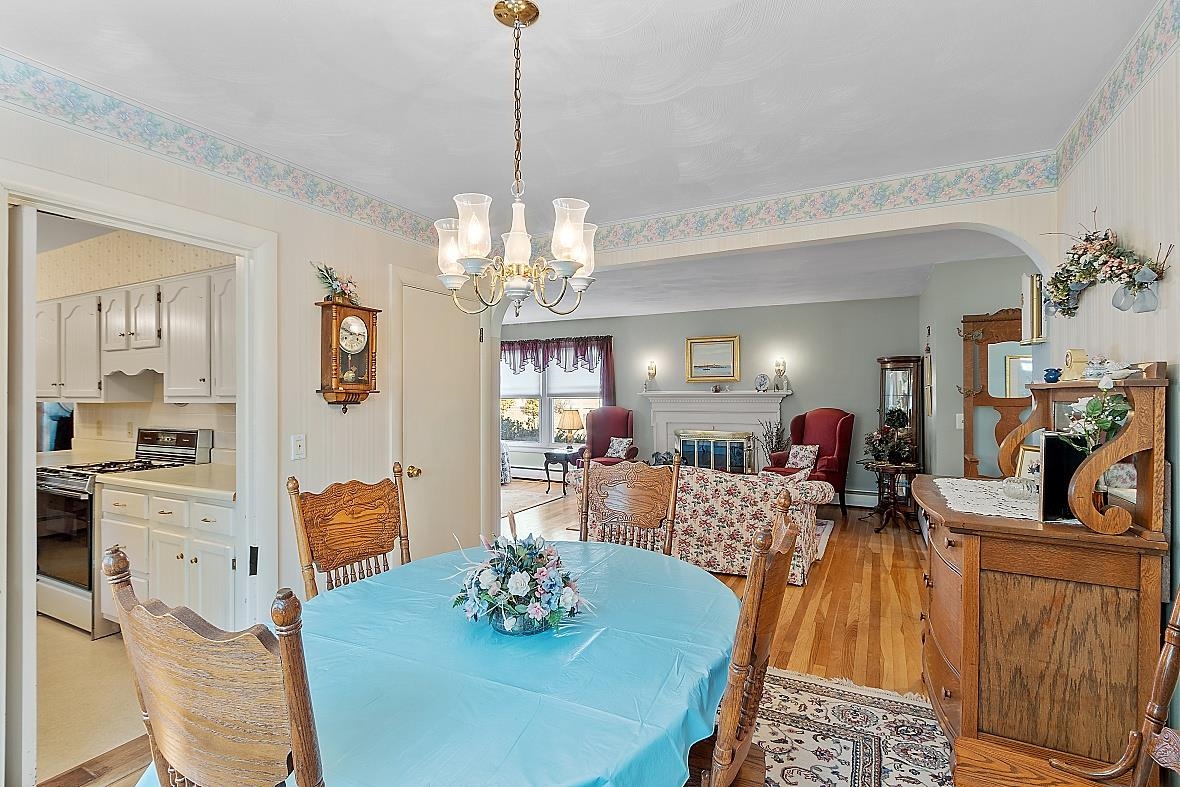 8 Chapman Street Nashua, NH 03060 - Photo 17 of 34