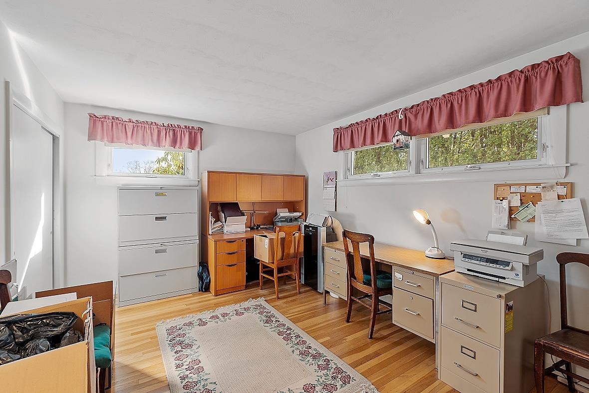 8 Chapman Street Nashua, NH 03060 - Photo 26 of 34