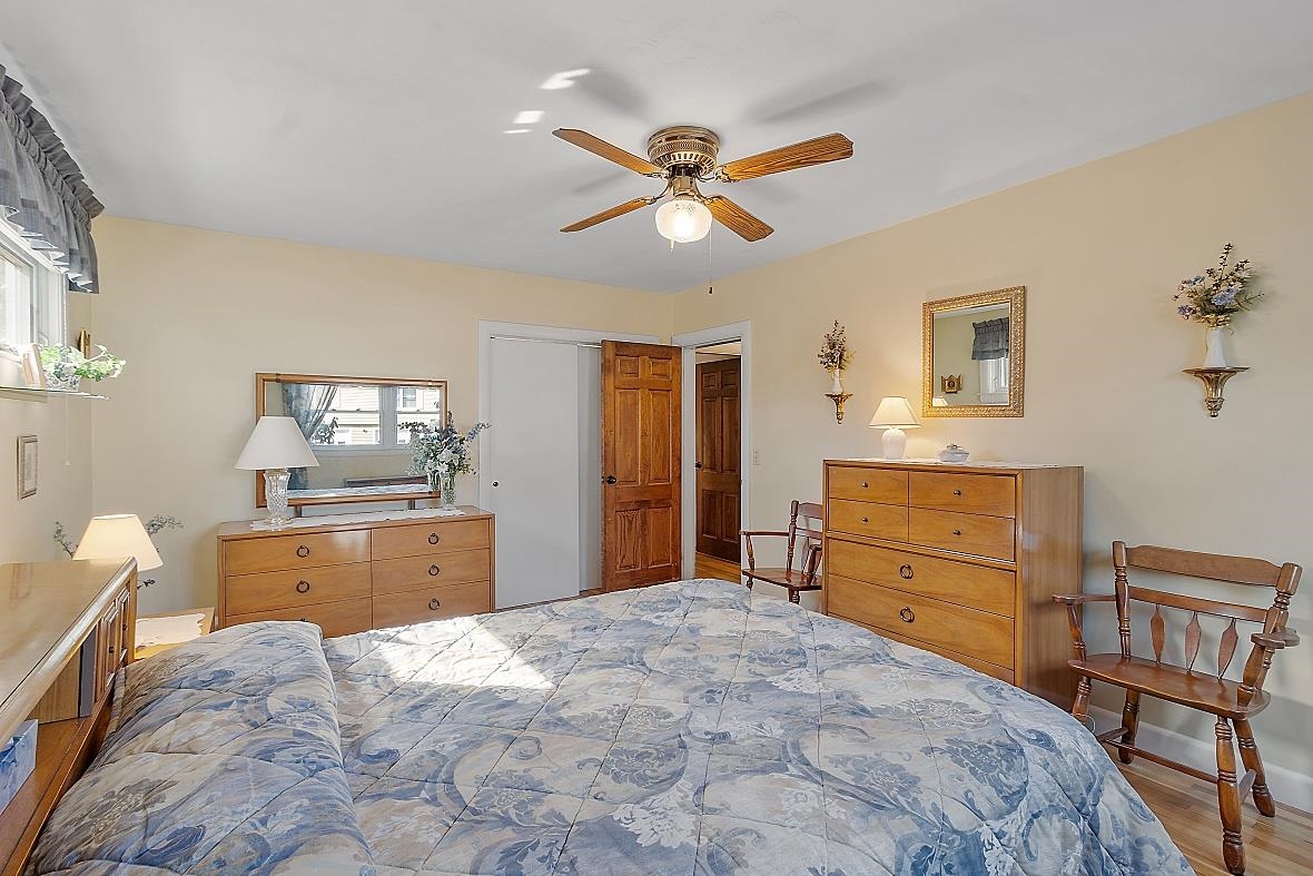 8 Chapman Street Nashua, NH 03060 - Photo 31 of 34