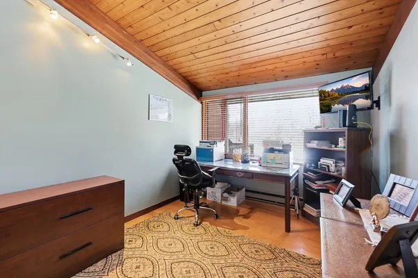 $899,900 | 1023 North Woodstock Road, Southbridge, MA 01550