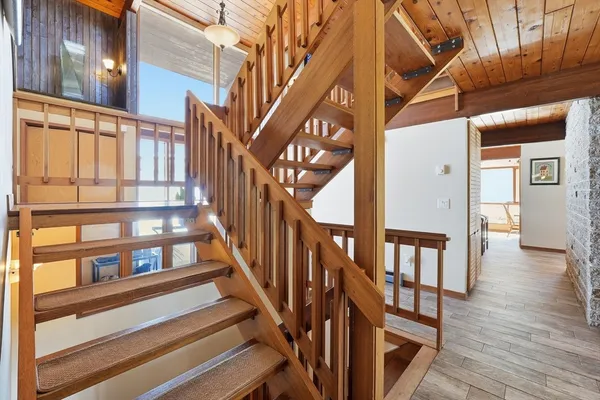 $899,900 | 1023 North Woodstock Road, Southbridge, MA 01550