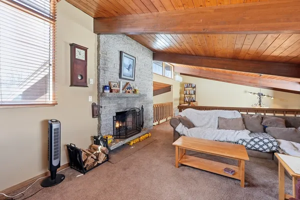 $899,900 | 1023 North Woodstock Road, Southbridge, MA 01550