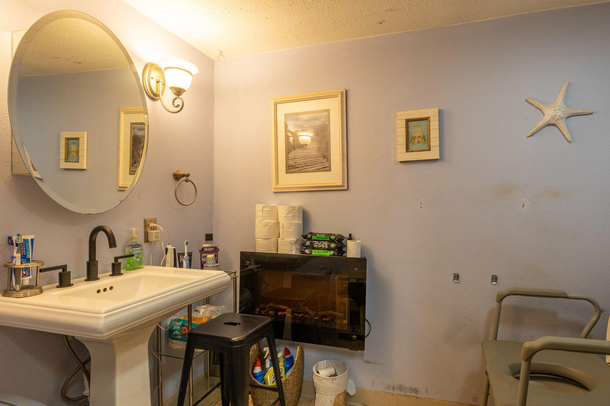 E590 Mundsack Road Genoa, WI 54632 - Photo 18 of 30 Lower level bathroom