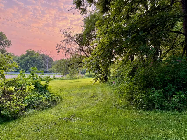 $294,500 | E590 Mundsack Road, Genoa, WI 54632