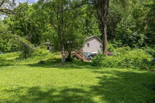 $294,500 | E590 Mundsack Road, Genoa, WI 54632