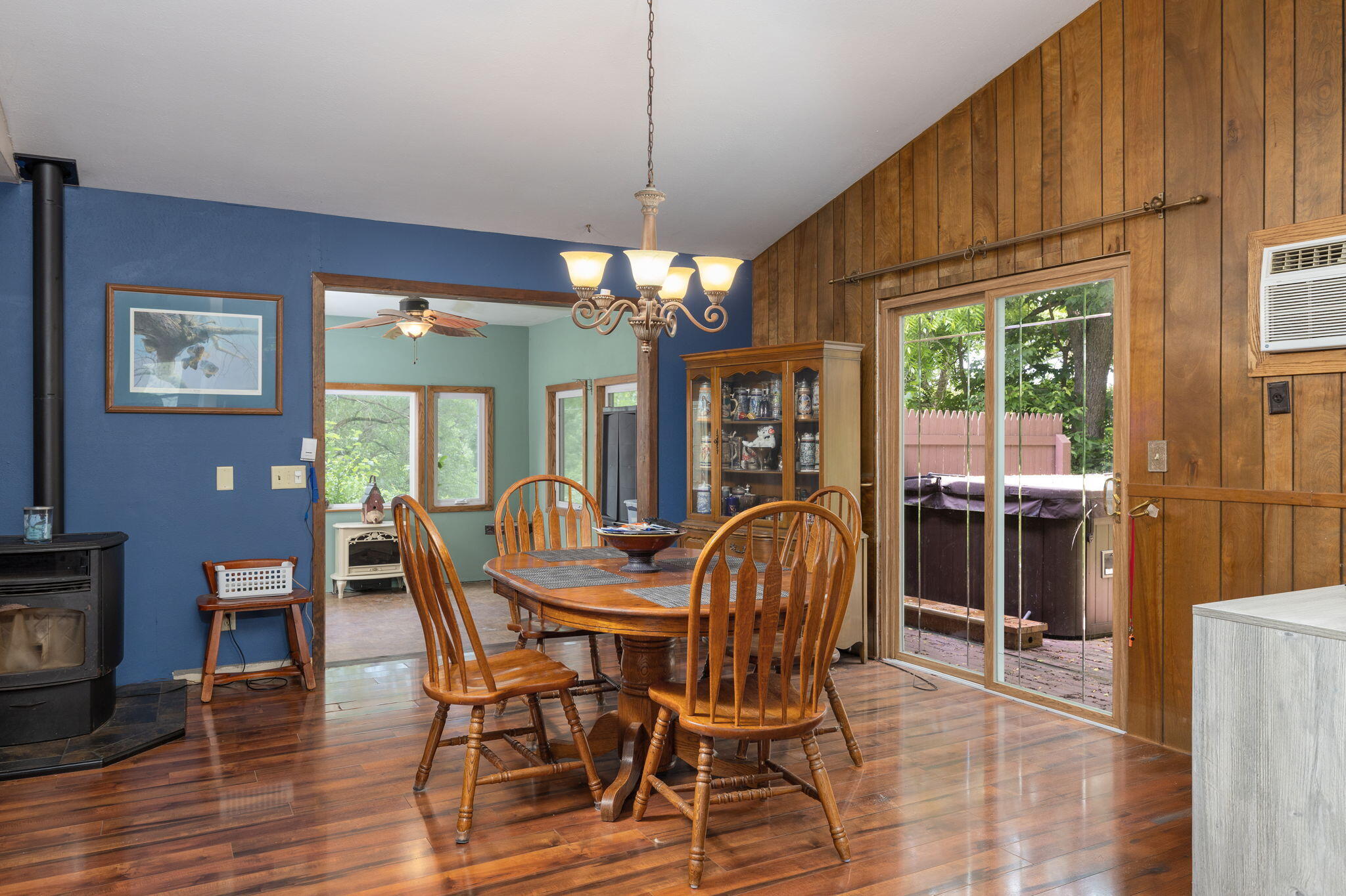 E590 Mundsack Road Genoa, WI 54632 - Photo 3 of 30 Dining Area to porch/hot tub deck