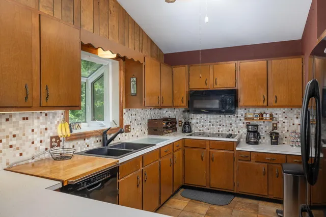 $294,500 | E590 Mundsack Road, Genoa, WI 54632