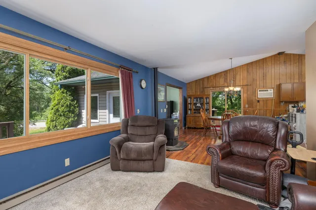 $294,500 | E590 Mundsack Road, Genoa, WI 54632