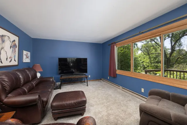 $294,500 | E590 Mundsack Road, Genoa, WI 54632