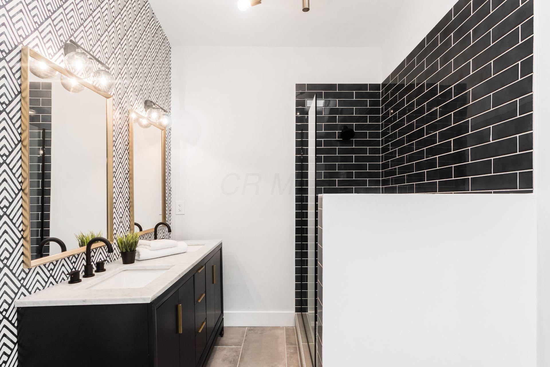 102 West Pacemont Road Columbus, OH 43202 - Photo 46 of 52 Gallery Image 46