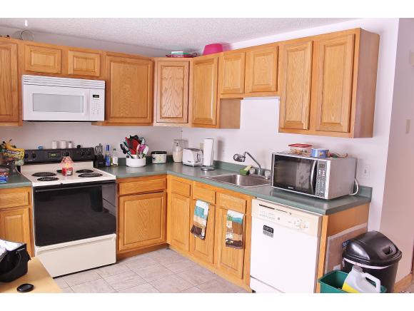 24a Fairway Road, Unit B Londonderry, NH 03053 - Photo 5 of 13