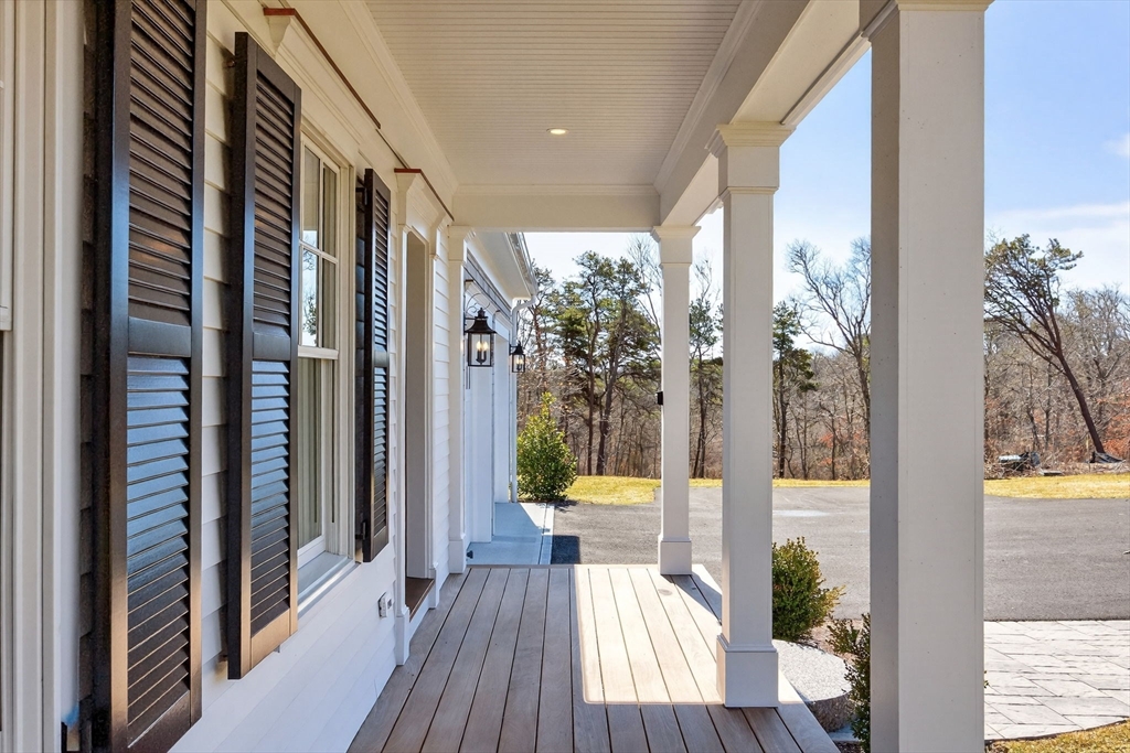 4 Chloe's Path Harwich, MA 02645 - Photo 6 of 42