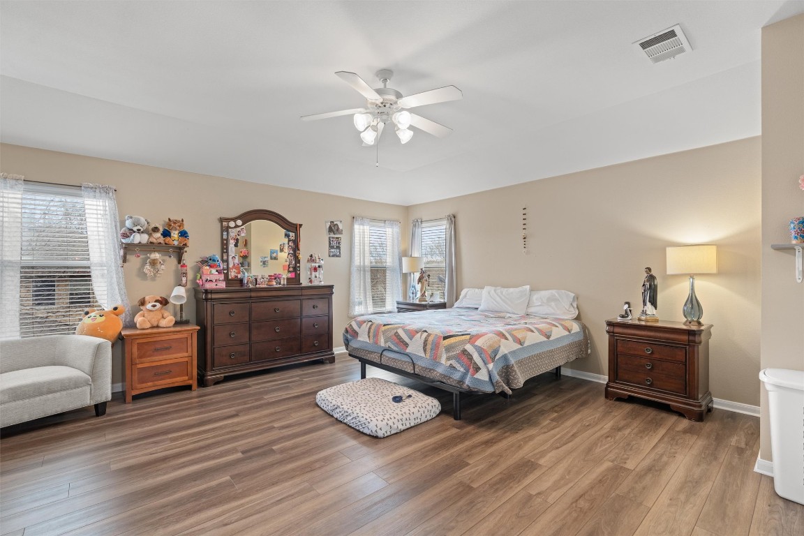 2334 Caprock Place Georgetown, TX 78626 - Photo 16 of 36