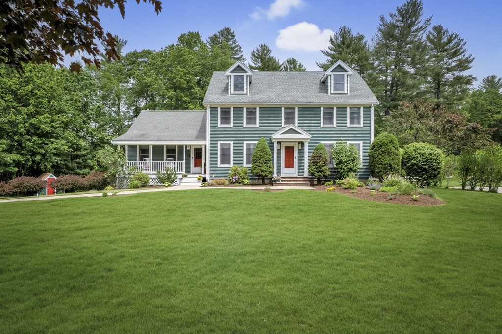 39 Southwick Road North Reading, MA 01864 - Photo 1 of 36 Gallery Image 1