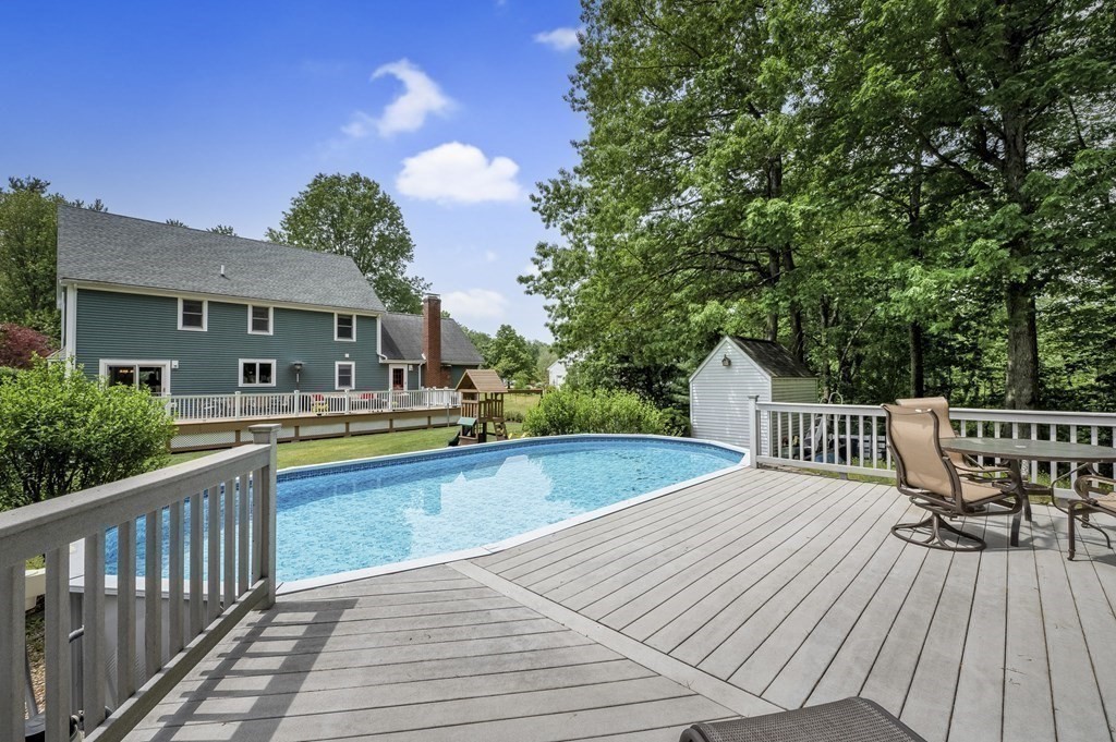 39 Southwick Road North Reading, MA 01864 - Photo 33 of 36 Gallery Image 33