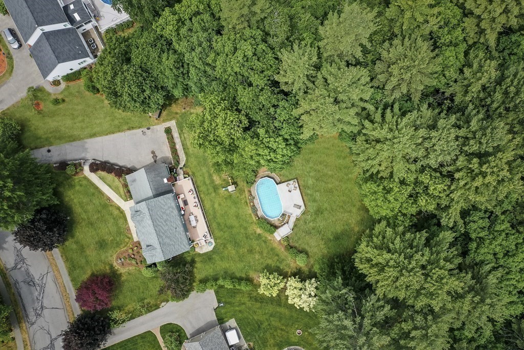 39 Southwick Road North Reading, MA 01864 - Photo 35 of 36 Gallery Image 35