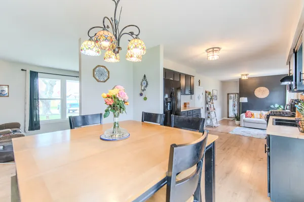 $314,000 | 318 Cardinal Place, Shorewood, IL 60404