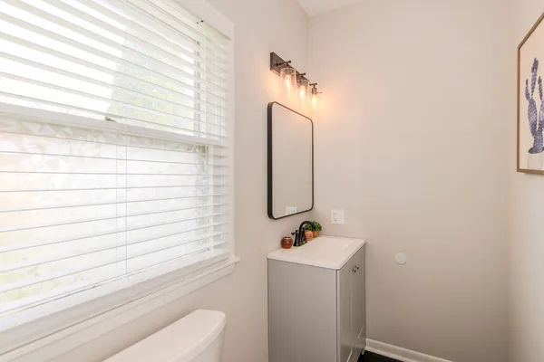 $314,000 | 318 Cardinal Place, Shorewood, IL 60404