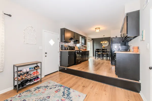 $314,000 | 318 Cardinal Place, Shorewood, IL 60404