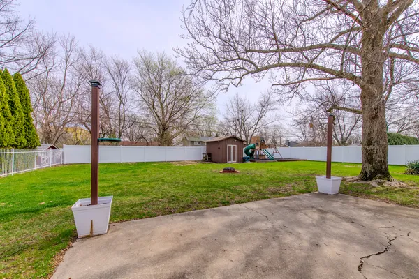 $314,000 | 318 Cardinal Place, Shorewood, IL 60404