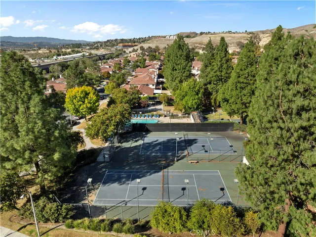 $649,900 | 15845 Rosehaven Lane, Canyon Country, CA 91387