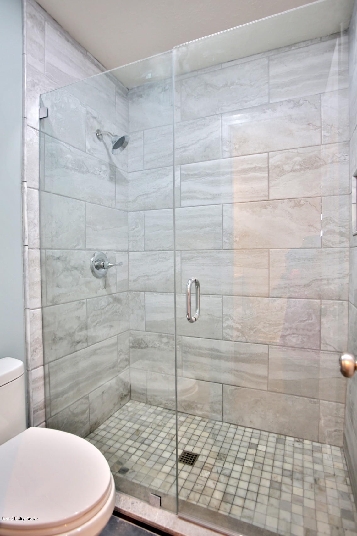 2114 Rudy Lane Louisville, KY 40207 - Photo 13 of 21 Master Bath1