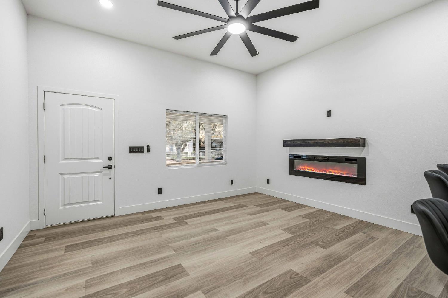 2921 5th Street Ceres, CA 95307 - Photo 5 of 30