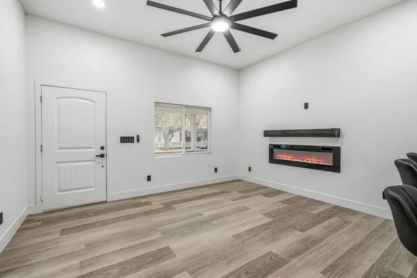 $479,999 | 2921 5th Street, Ceres, CA 95307
