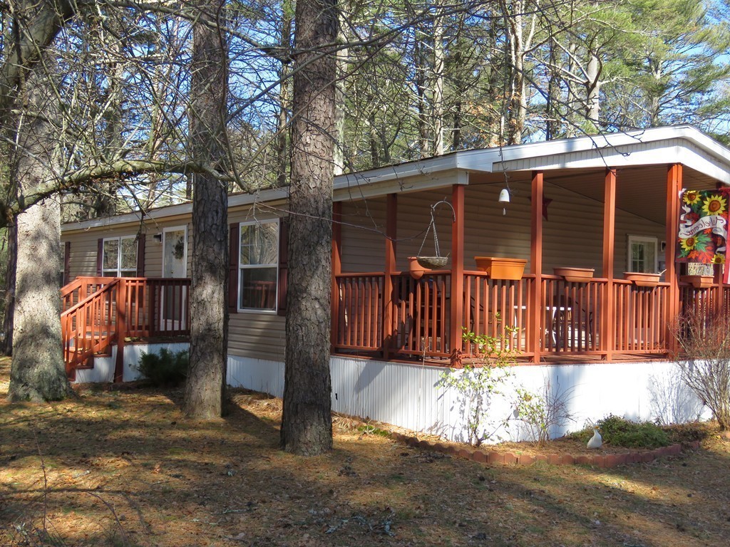 5 Roosevelt Ridge Carver, MA 02330 - Photo 2 of 25 Gallery Image 2