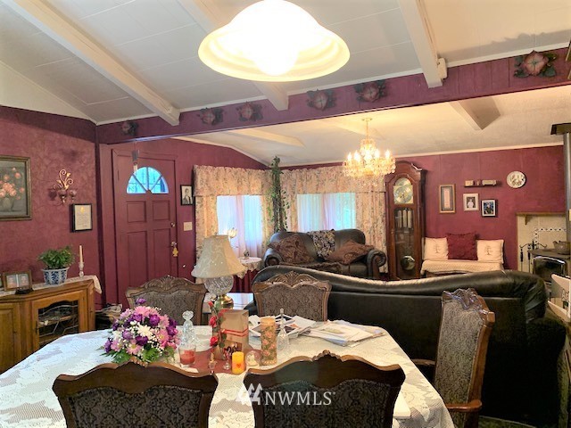 182 Sunstone Road Packwood, WA 98361 - Photo 10 of 16 Gallery Image 10