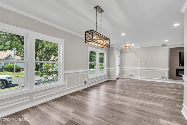 $459,999 | 95 Chaucer Court, Lakewood, NJ 08701