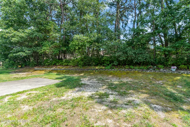 $459,999 | 95 Chaucer Court, Lakewood, NJ 08701