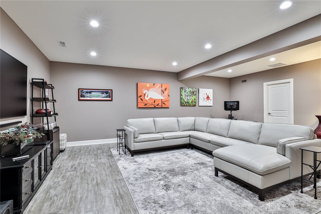 10296 Montgomery Road Cincinnati, OH 45242 - Photo 29 of 58 Gallery Image 29