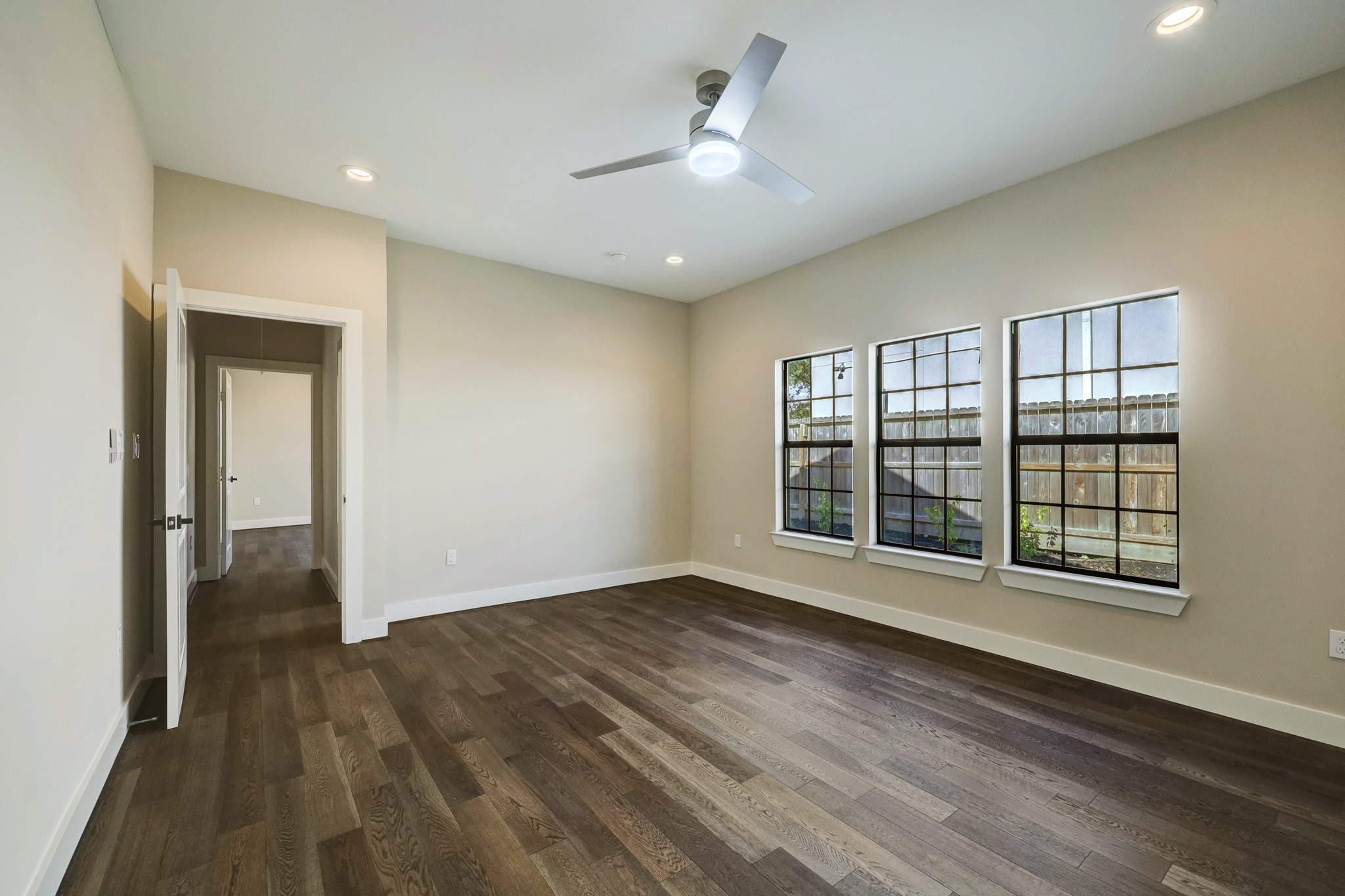 2109 Sul Ross Street Houston, TX 77098 - Photo 18 of 23