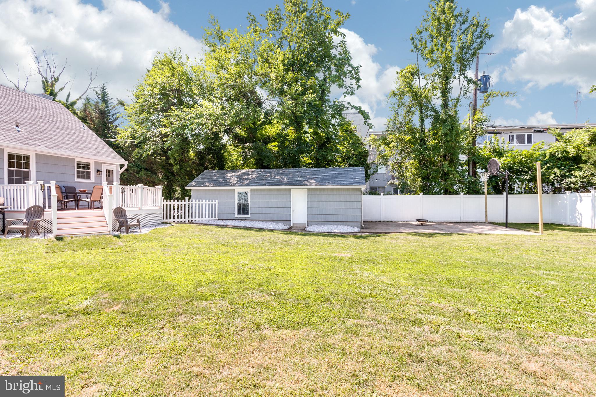 6312 Lagrange Lane Baltimore, MD 21212 - Photo 35 of 35 Great back yard!